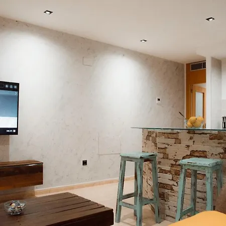 Apartment Castelplace Con Plaza De Garage Incluida, Free Parking And Ac *